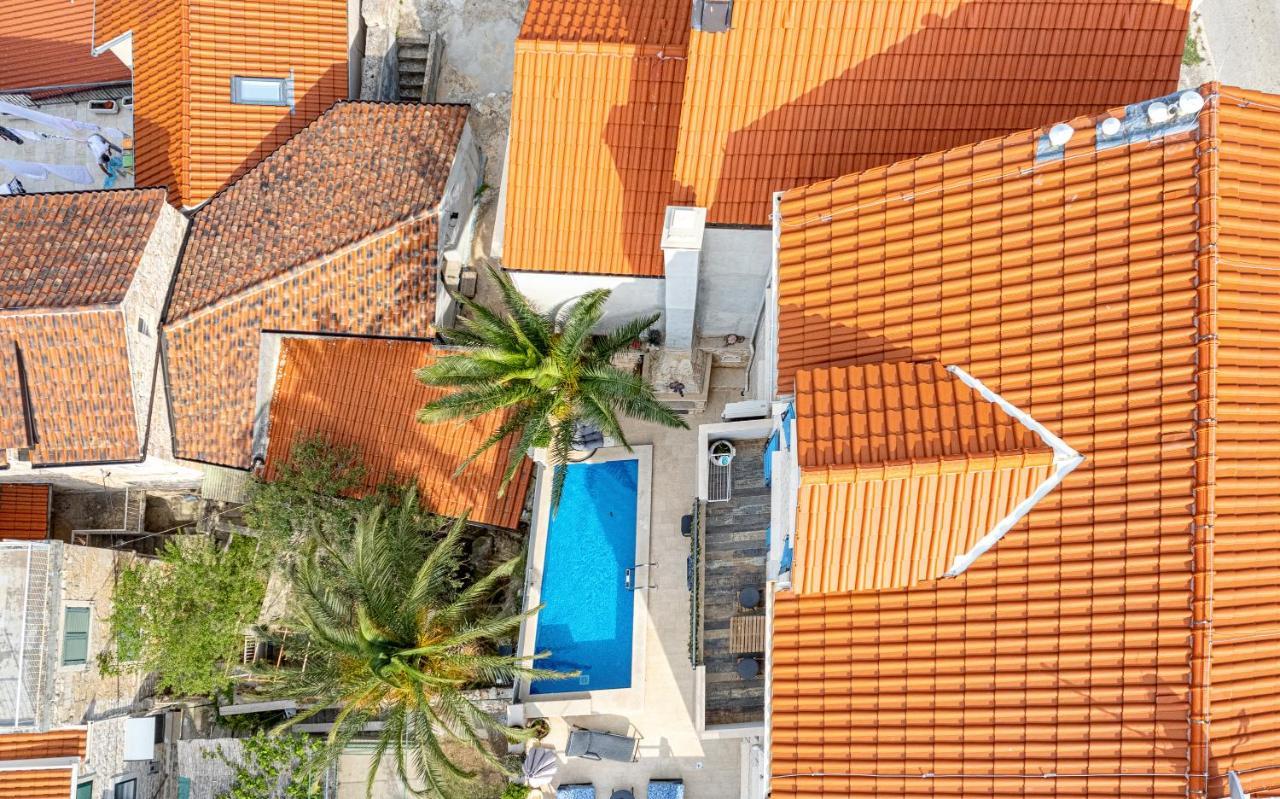 Villa Capitis In The Center هفار المظهر الخارجي الصورة