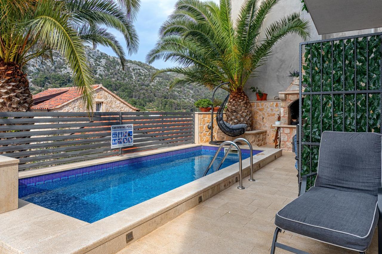 Villa Capitis In The Center هفار المظهر الخارجي الصورة