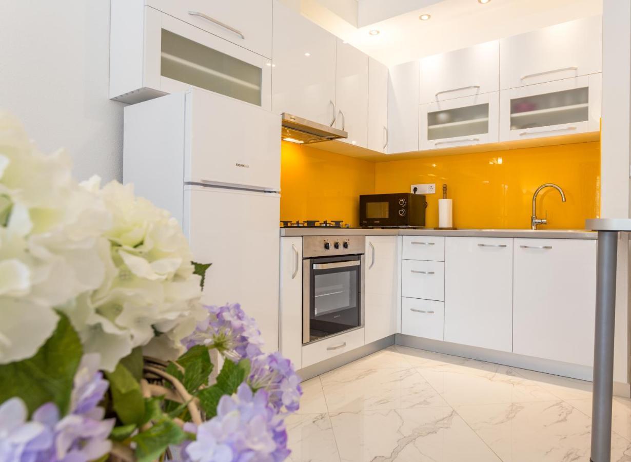 Villa Capitis In The Center هفار المظهر الخارجي الصورة